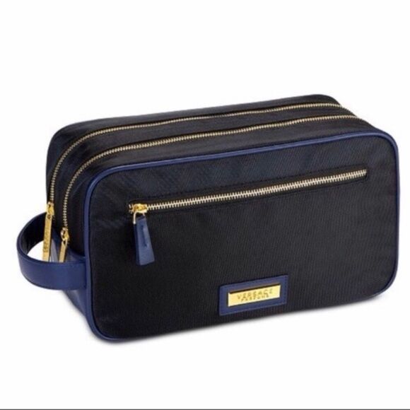New! Versace Travel Pouch Bag Toiletry Case
Vanity Case - Picture 1 of 13